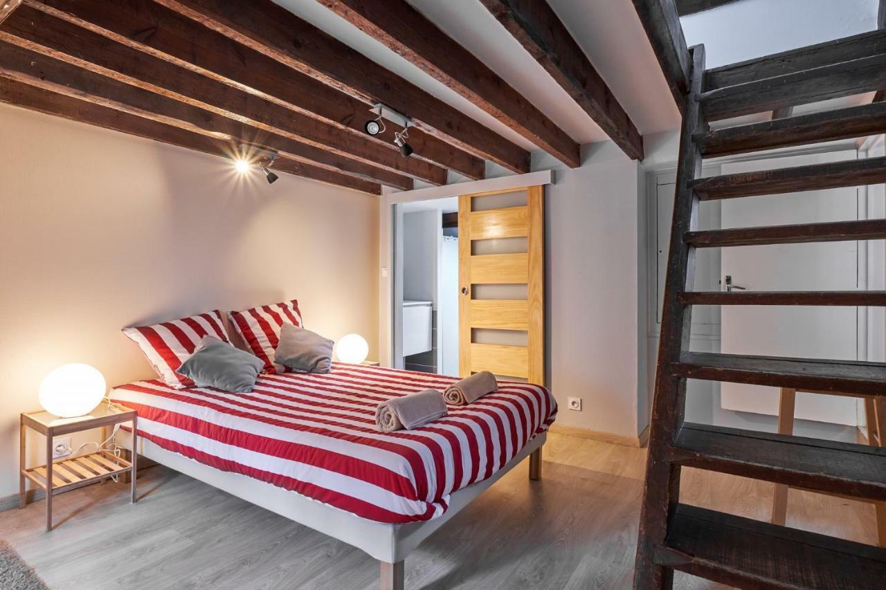 Le Saint Pierre, Atypique Au Coeur Du Centre Ville Apartment Caen Bagian luar foto