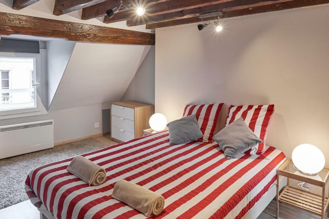Le Saint Pierre, Atypique Au Coeur Du Centre Ville Apartment Caen Bagian luar foto